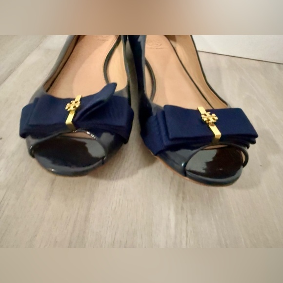 Tory Burch Midnight Flats with Gold Detail - Picture 10 of 12